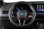 BMW iX2 xDrive30 Paquete M Sport con Cuero Veganza Korallrot/Schwarz Todo terreno Interior Volante 5 puertas