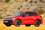 Volkswagen Tiguan 1.5 eTSI 150 CV R-Line Todo terreno Rojo Anaranjado Exterior Lateral-Frontal 5 puertas