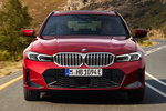 BMW Serie 3 330e Touring M Sport Turismo familiar Rojo Fire Red metalizado Exterior Frontal 5 puertas