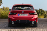 BMW Serie 3 330e Touring M Sport Turismo familiar Rojo Fire Red metalizado Exterior Posterior 5 puertas