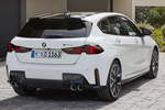 BMW Serie 1 M135 xDrive M135 xDrive Turismo Alpine White Exterior Posterior-Lateral 5 puertas