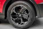 Alfa Romeo Junior Elettrica 115 kW (156 CV) 54 kWh Elettrica Speciale con Pack Sport Todo terreno Rojo Brera con Techo Negro Exterior Llanta 5 puertas