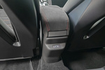 Alfa Romeo Junior Elettrica 115 kW (156 CV) 54 kWh Elettrica Speciale con Pack Sport Todo terreno Interior Consola Central 5 puertas