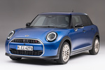 MINI MINI Cooper S 5p Cooper S Favoured 5p Turismo Blazing Blue Exterior Frontal-Lateral 5 puertas