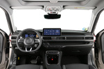 Jeep Avenger e-Hybrid 100 CV Summit e-Hybrid con Pack Leather & Winter Todo terreno Interior Salpicadero 5 puertas