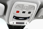 Jeep Avenger e-Hybrid 100 CV Summit e-Hybrid con Pack Leather & Winter Todo terreno Interior Plaf&oacute;n de iluminaci&oacute;n 5 puertas