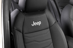 Jeep Avenger e-Hybrid 100 CV Summit e-Hybrid con Pack Leather & Winter Todo terreno Interior Asientos 5 puertas