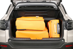 Jeep Avenger e-Hybrid 100 CV Summit e-Hybrid con Pack Leather & Winter Todo terreno Interior Maletero 5 puertas