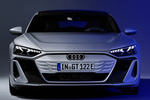 Audi e-tron GT S e-tron GT S e-tron GT Turismo Plata Florete metalizado Exterior Frontal 4 puertas