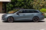 CUPRA Le&oacute;n 1.5 eTSI 110 kW (150 CV) DSG-7 Sportstourer Gama Le&oacute;n Sportstourer Turismo familiar Enceladus Grey Exterior Lateral 5 puertas