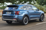 KIA Sorento Gama Sorento HEV Emotion HEV Todo terreno Mineral Blue Exterior Posterior-Lateral 5 puertas