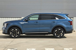 KIA Sorento Gama Sorento HEV Emotion HEV Todo terreno Mineral Blue Exterior Lateral 5 puertas