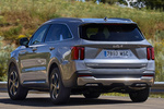 KIA Sorento PHEV 1.6 T-GDI 4x4 Emotion con Paq. Premium PHEV 4x4 Todo terreno Silky Silver Exterior Lateral-Posterior 5 puertas