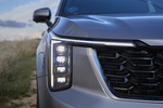 KIA Sorento PHEV 1.6 T-GDI 4x4 Emotion con Paq. Premium PHEV 4x4 Todo terreno Silky Silver Exterior Faro 5 puertas
