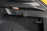 Skoda Kamiq 1.5 TSI 110 kW (150 CV) DSG Monte Carlo Todo terreno Interior Percha 5 puertas