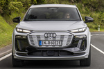 Audi Q6 Q6 e-tron quattro Black line Todo terreno Blanco Glaciar Exterior Frontal 5 puertas