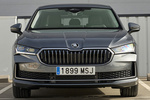 Skoda Superb L&K DSG 4x4 L&K Turismo Gris grafito metalizado Exterior Frontal 5 puertas