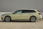 Skoda Superb L&K Combi L&K Combi Turismo familiar Ice Tea Amarillo Metalizado Exterior Lateral 5 puertas