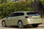 Skoda Superb L&K Combi L&K Combi Turismo familiar Ice Tea Amarillo Metalizado Exterior Lateral-Posterior 5 puertas