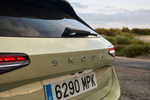 Skoda Superb L&K Combi L&K Combi Turismo familiar Ice Tea Amarillo Metalizado Exterior Posterior 5 puertas