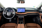 Skoda Superb L&K Combi L&K con Interior Suite Cognac Combi Turismo familiar Interior Salpicadero 5 puertas