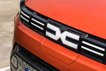 Dacia Spring Electric 65 (48 kW) Extreme Todo terreno Brick Red Exterior Frontal 5 puertas