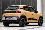 Dacia Spring Electric 65 (48 kW) Extreme Todo terreno Beige Duna Exterior Posterior-Lateral 5 puertas
