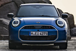 MINI MINI Cooper S 5p Cooper S Favoured 5p Turismo Blazing Blue Exterior Frontal 5 puertas