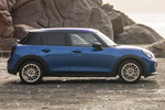 MINI MINI Cooper S 5p Cooper S Favoured 5p Turismo Blazing Blue Exterior Lateral 5 puertas