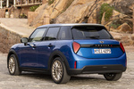 MINI MINI Cooper S 5p Cooper S Favoured 5p Turismo Blazing Blue Exterior Lateral-Posterior 5 puertas