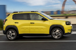 Fiat Grande Panda 1.2 MHEV 74 kW (100 CV) DDCT La Prima MHEV Turismo Amarillo Lim&oacute;n Exterior Lateral 5 puertas