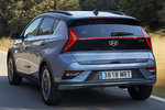 Hyundai Bayon Gama Bayon Tecno Todo terreno Meta Blue / Phantom Black Exterior Lateral-Posterior 5 puertas
