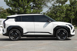 KIA EV3 Gama EV3 GT-line con Pack Luxury Todo terreno Snow White Pearl Exterior Lateral 5 puertas