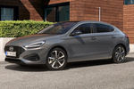 Hyundai i30 Gama i30 Fastback (2024) Gama i30 Fastback (2024) Turismo Ecotronic Gray Exterior Frontal-Lateral 5 puertas
