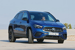 Mercedes-Benz GLA 250 e AMG Line Premium Plus con Paq. Night 250 e Todo terreno Azul espectra Exterior Lateral-Frontal 5 puertas