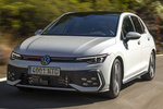 Volkswagen Golf GTI GTI Turismo Blanco Perlado Exterior Frontal-Lateral 5 puertas
