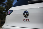 Volkswagen Golf GTI GTI Turismo Blanco Perlado Exterior Posterior 5 puertas