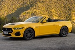 Ford Mustang GT Convertible GT Convertible Descapotable Amarillo Splash Exterior Frontal-Lateral 2 puertas