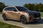 Mazda CX-80 E-Skyactiv D AWD Takumi Plus Todo terreno Melting Copper Exterior Lateral-Frontal 5 puertas