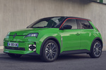 Renault 5 E-Tech 110 kW (150 CV) 52 kWh techno Turismo Verde Pop! con Techo Negro Exterior Frontal-Lateral 5 puertas