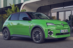Renault 5 E-Tech 110 kW (150 CV) 52 kWh techno Turismo Verde Pop! con Techo Negro Exterior Lateral-Frontal 5 puertas