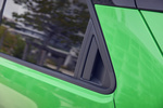Renault 5 E-Tech 110 kW (150 CV) 52 kWh techno Turismo Verde Pop! con Techo Negro Exterior Detalle 5 puertas