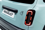 Renault 4 iconic iconic Todo terreno Azul Nube con Techo Negro Exterior Pilotos 5 puertas