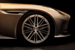 Aston Martin DB12 DB12 Goldfinger Edition DB12 Goldfinger Edition Coup&eacute; Exterior Llanta 2 puertas