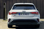 Audi A3 Gama A3 Sportback TFSIe Black line Sportback TFSIe Turismo Blanco Glaciar metalizado Exterior Toma de recarga 5 puertas