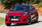 Ford Puma 1.0 EcoBoost mHEV 125 CV Powershift ST-Line X Todo terreno Rojo Fantastic Exterior Frontal-Lateral 5 puertas