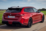BMW Serie 5 M5 Touring M5 Touring Turismo familiar Dragon Fire Red Exterior Posterior-Lateral 5 puertas