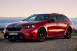 BMW Serie 5 M5 Touring M5 Touring Turismo familiar Dragon Fire Red Exterior Frontal-Lateral 5 puertas