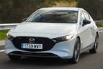 Mazda Mazda3 5p 2.5 e-SKYACTIV G 140 CV 5p 2.5 e-SKYACTIV G 140 CV Turismo Arctic White Exterior Frontal-Lateral 5 puertas