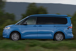 Volkswagen T7 2.0 TDI 110 kW (150 CV) DSG California Ocean Veh&iacute;culo comercial Medium Blue Metallic Exterior Lateral 5 puertas